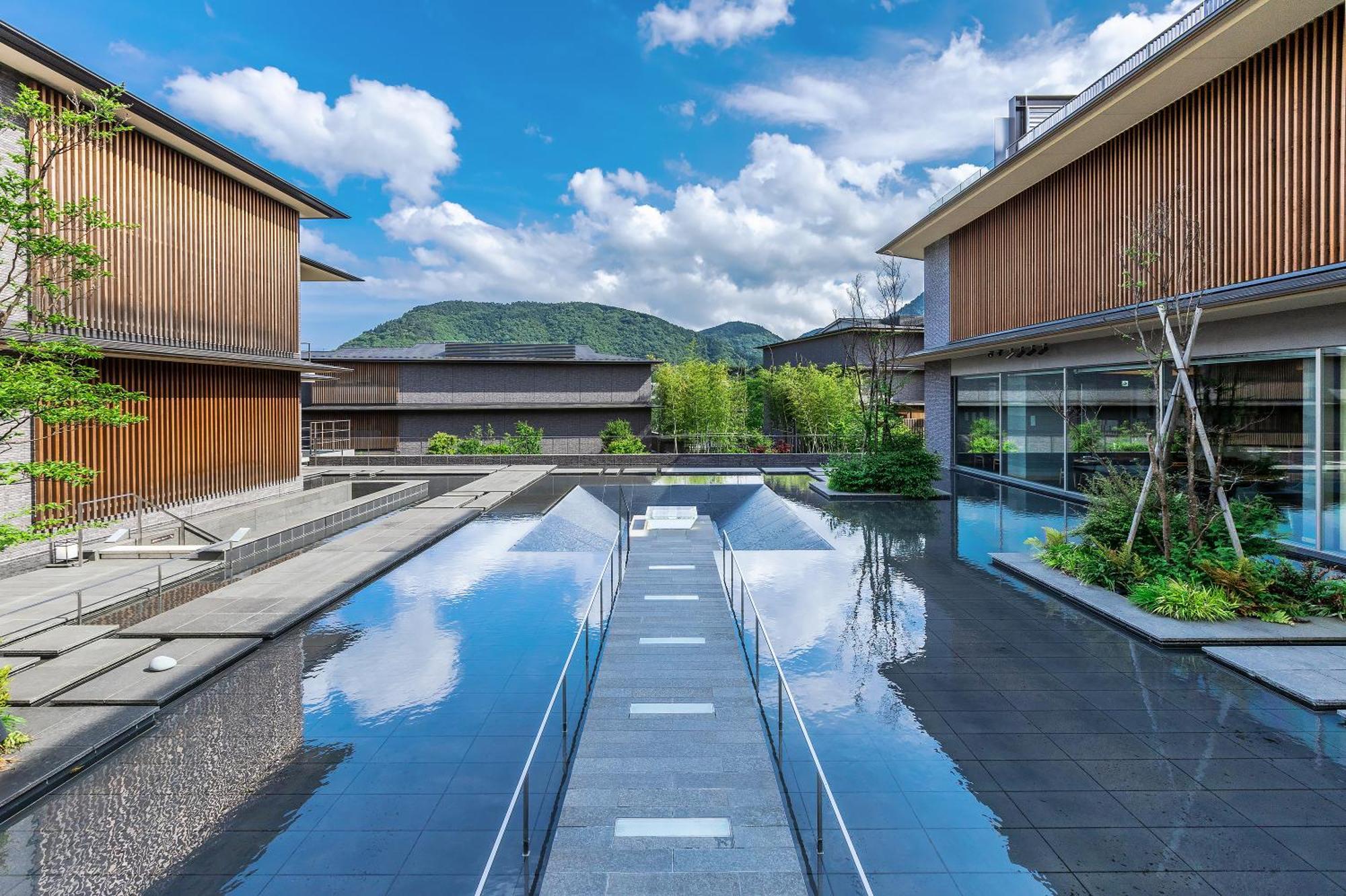 Hakone Gora Karaku Hotel Buitenkant foto