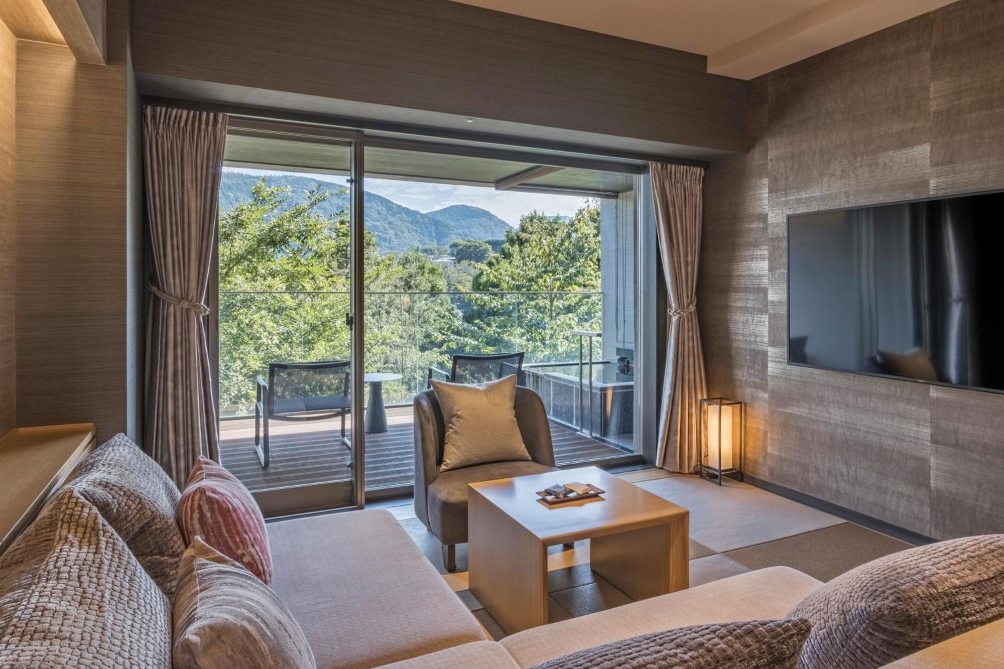 Hakone Gora Karaku Hotel Buitenkant foto